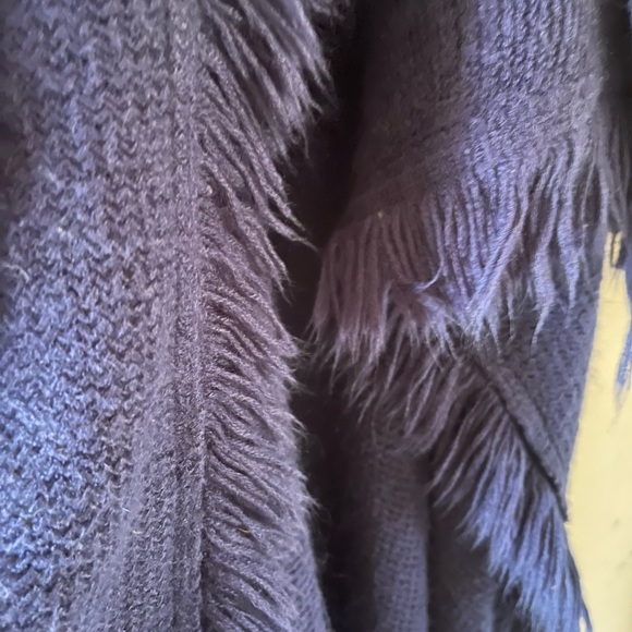 navy blue super soft long midi length fringe sweater vest sleeveless coat - Picture 4 of 5